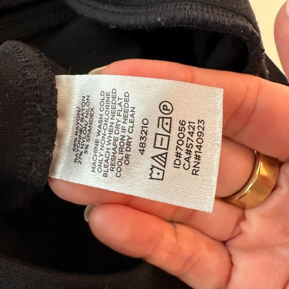 Loft Black Petite Seamed Ponte Cropped Thick Opaque Stretch Pull Up Leggings XSP - Picture 9 of 13